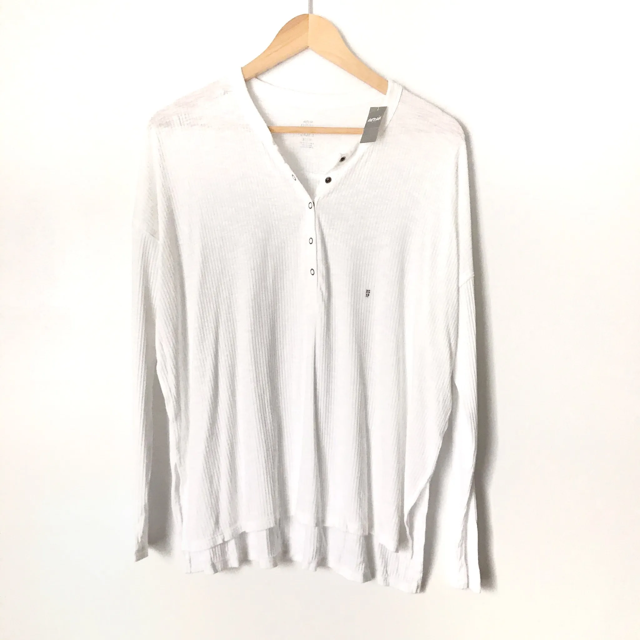 Aerie “Real Soft” White Long Sleeve Top NWT- Size XS