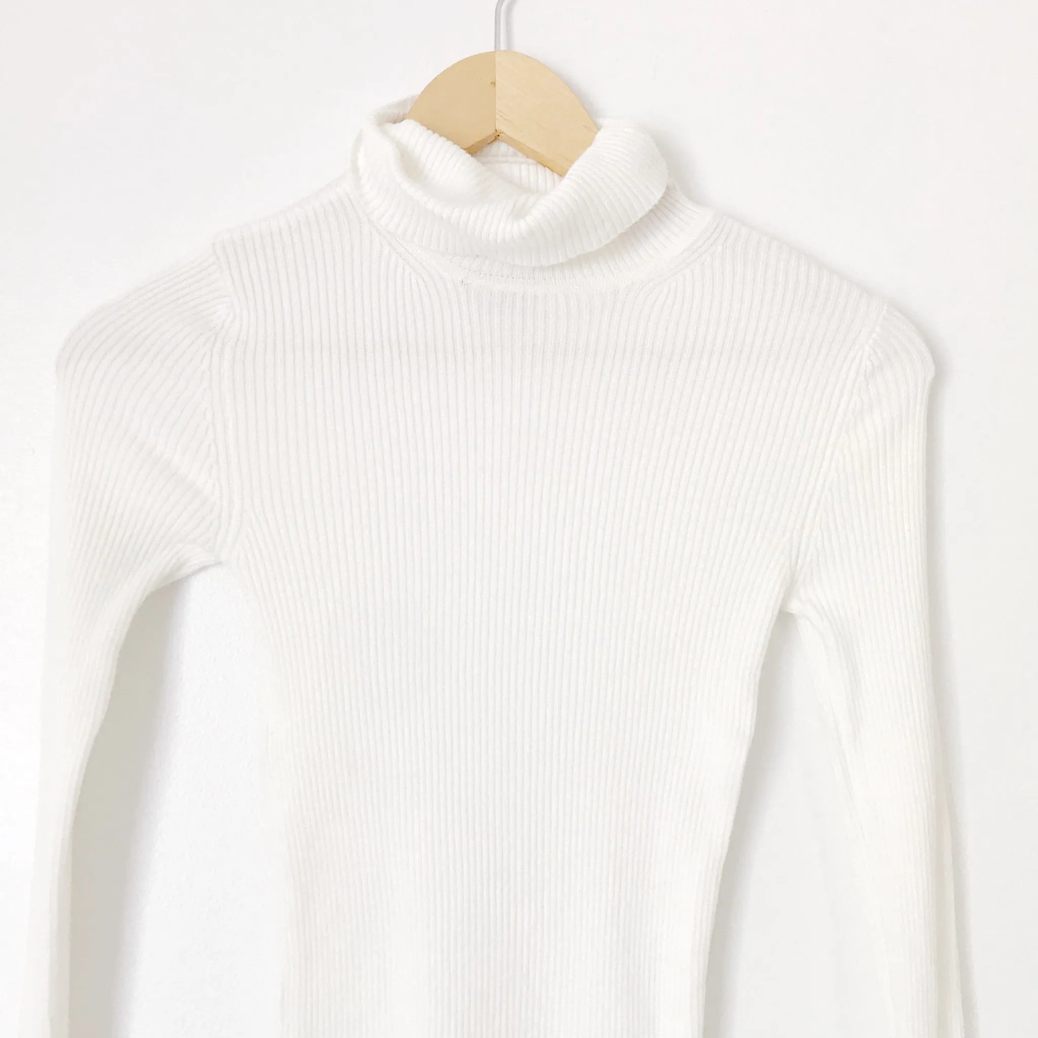 Express White Ribbed Long Sleeve Turtleneck- Size XS