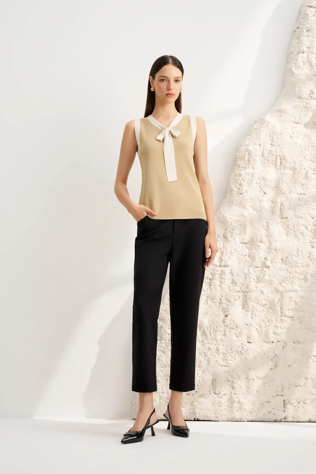 Sleeveless Ribbon Front Top
