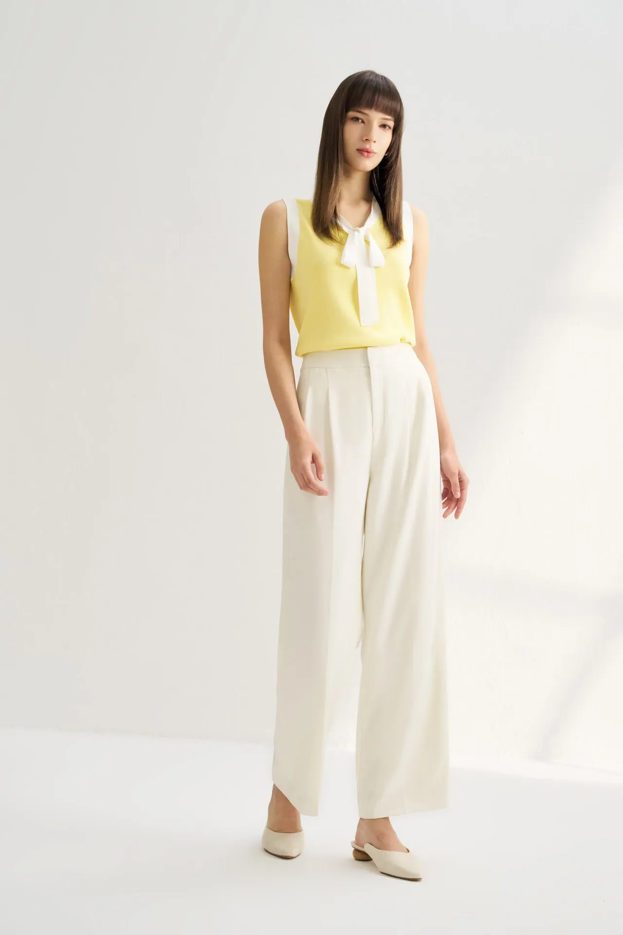 Sleeveless Ribbon Front Top