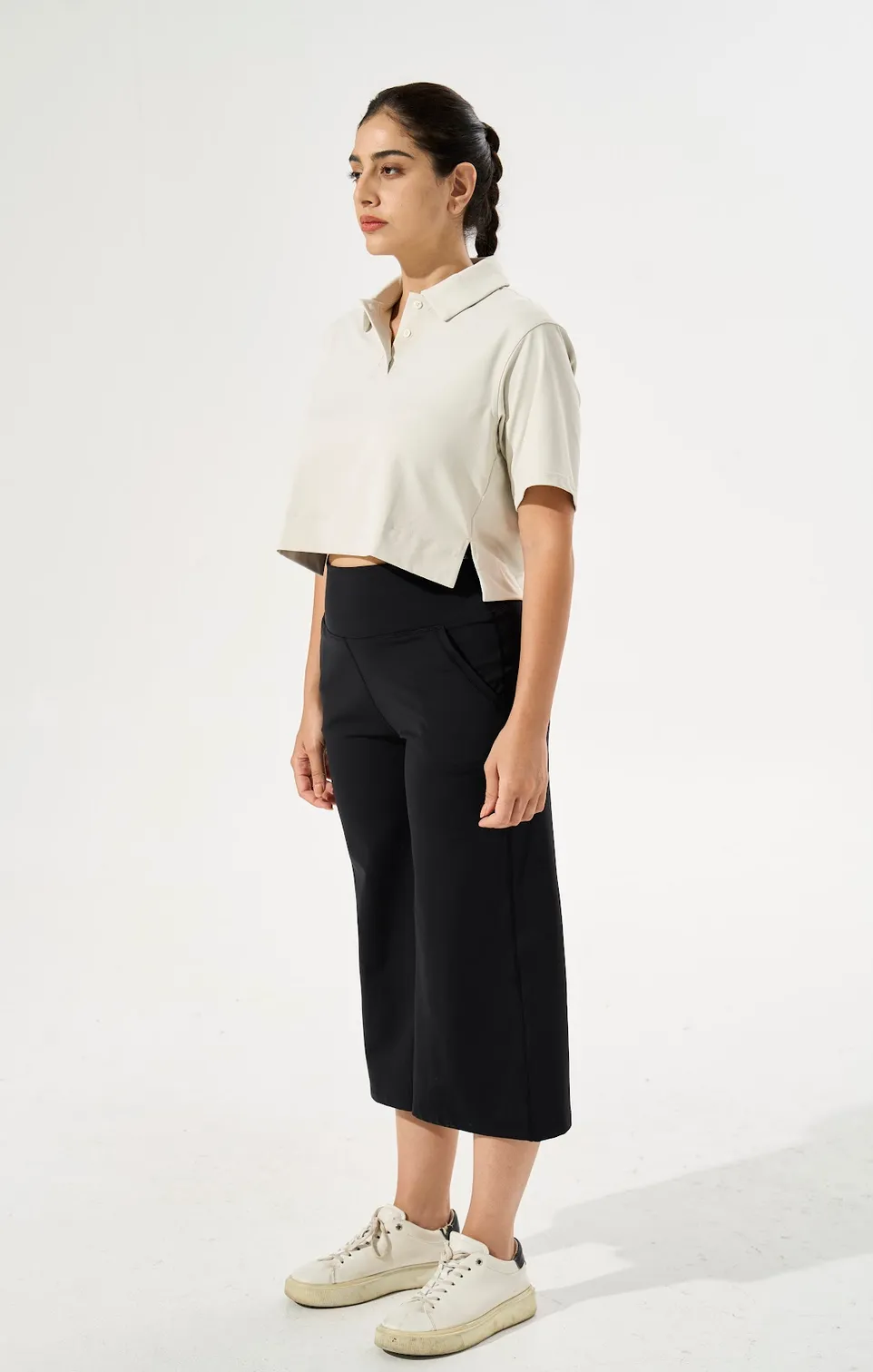 Tangs Display - [Petite Collection] Cooling & Buttery Soft Lush Cropped Pants With Stretchable Waistband & Pockets