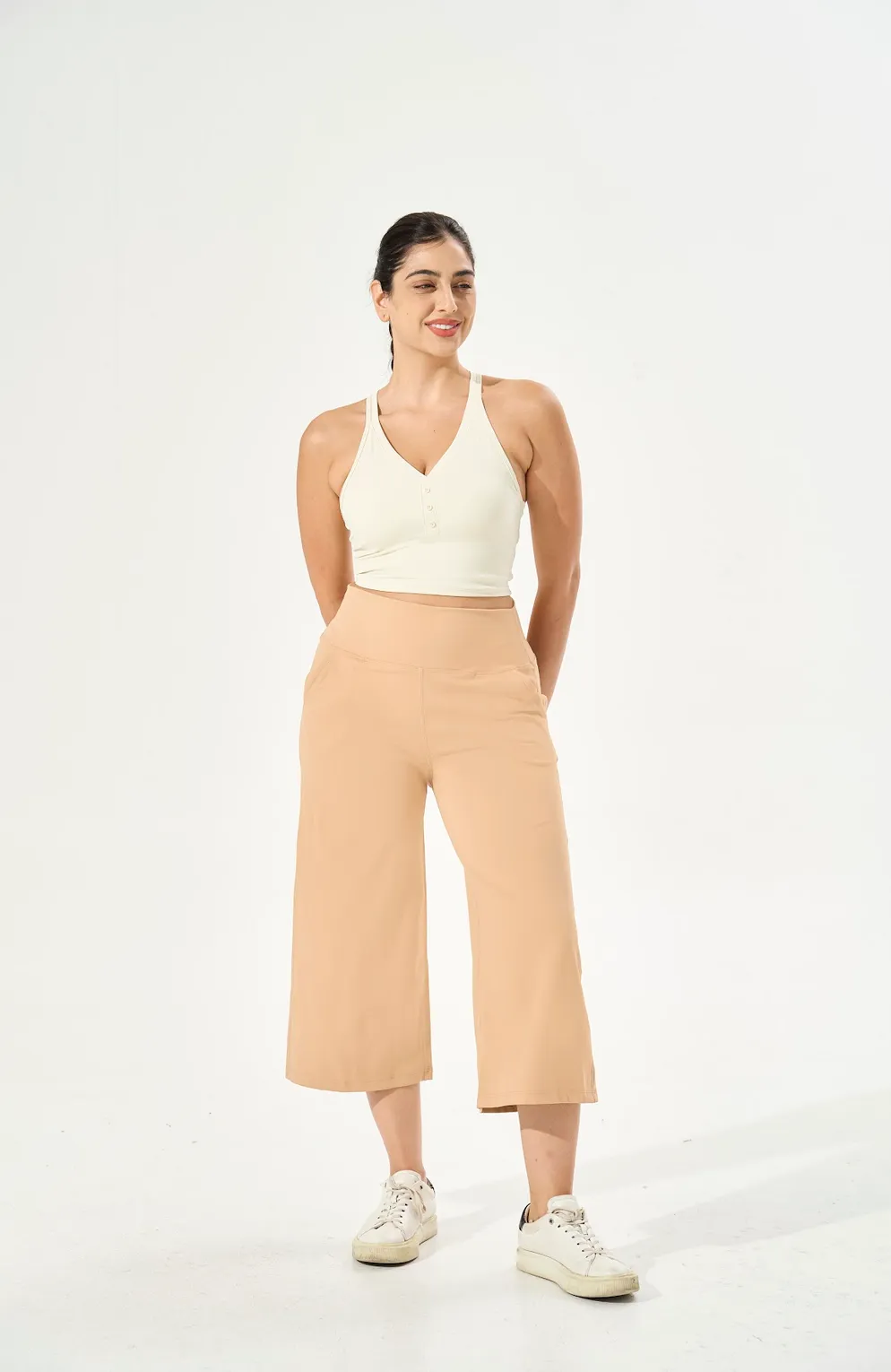 Tangs Display - [Petite Collection] Cooling & Buttery Soft Lush Cropped Pants With Stretchable Waistband & Pockets