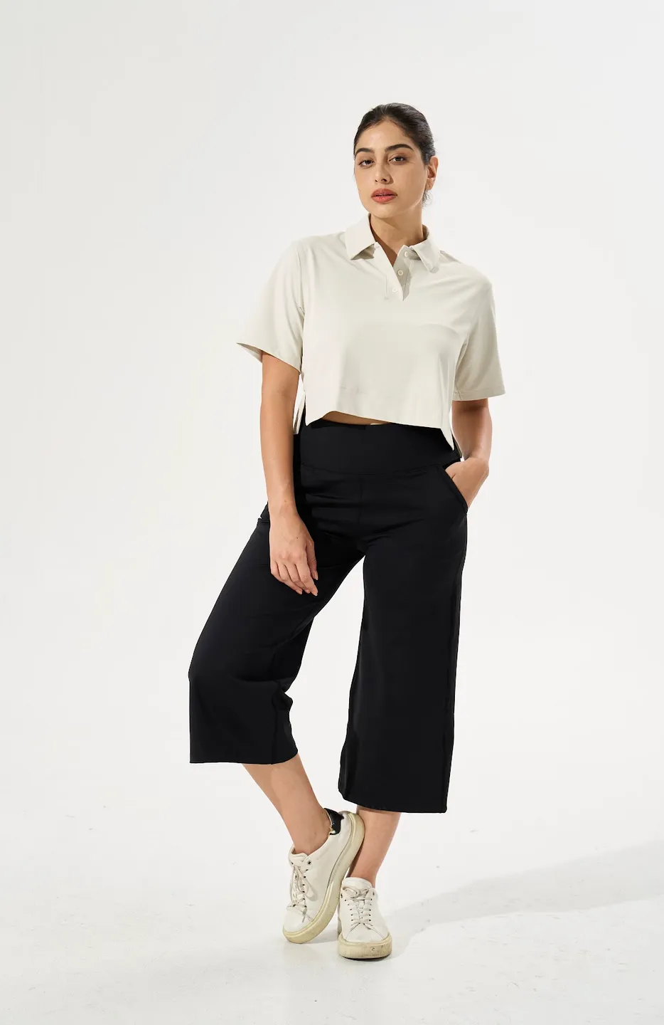 Tangs Display - [Petite Collection] Cooling & Buttery Soft Lush Cropped Pants With Stretchable Waistband & Pockets