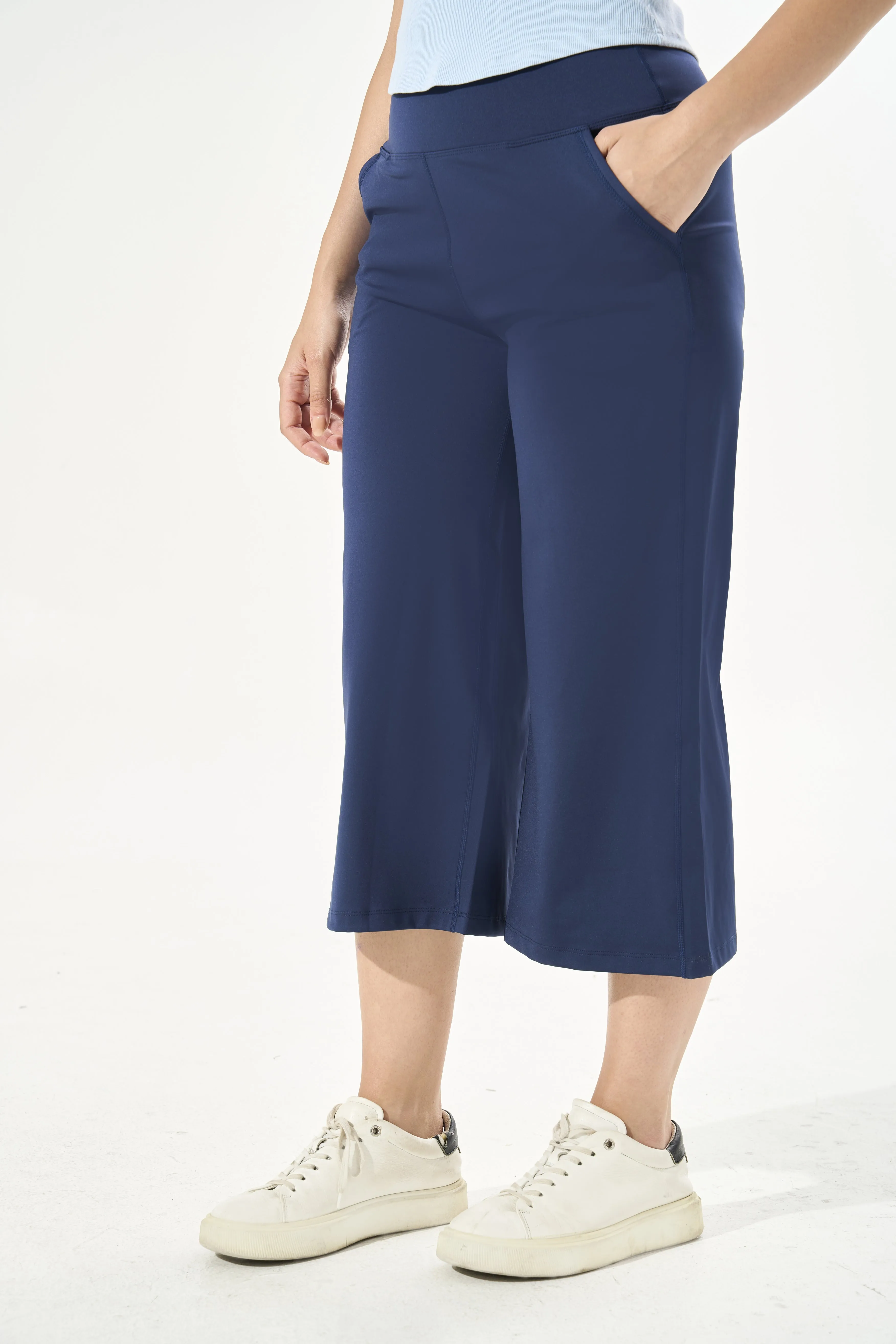 Tangs Display - [Petite Collection] Cooling & Buttery Soft Lush Cropped Pants With Stretchable Waistband & Pockets